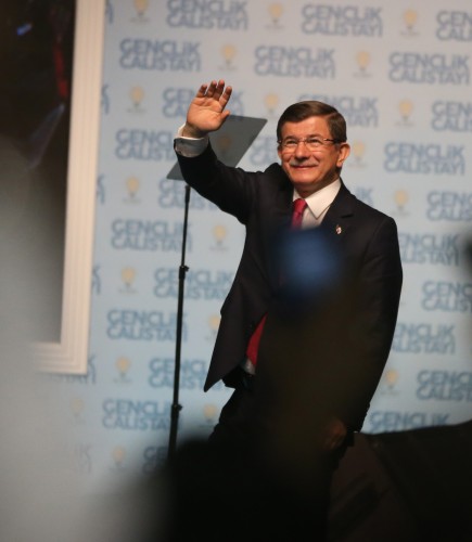 Başbakan Ahmet Davutoğlu Kocaeli'de AK Parti Gençlik Kolları tarafından düzenlenen Gençlik Çalıştayı'na katıldı. İŞTE FOTOĞRAFLARLA BAŞBAKAN DAVUTOĞLU'NUN KOCAELİ PROGRAMI